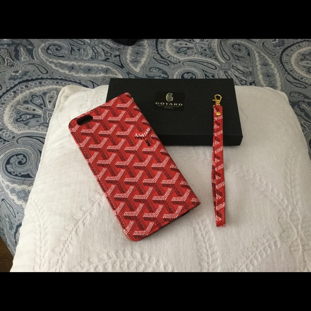Red cell phone case for iPhone 6 Plus.